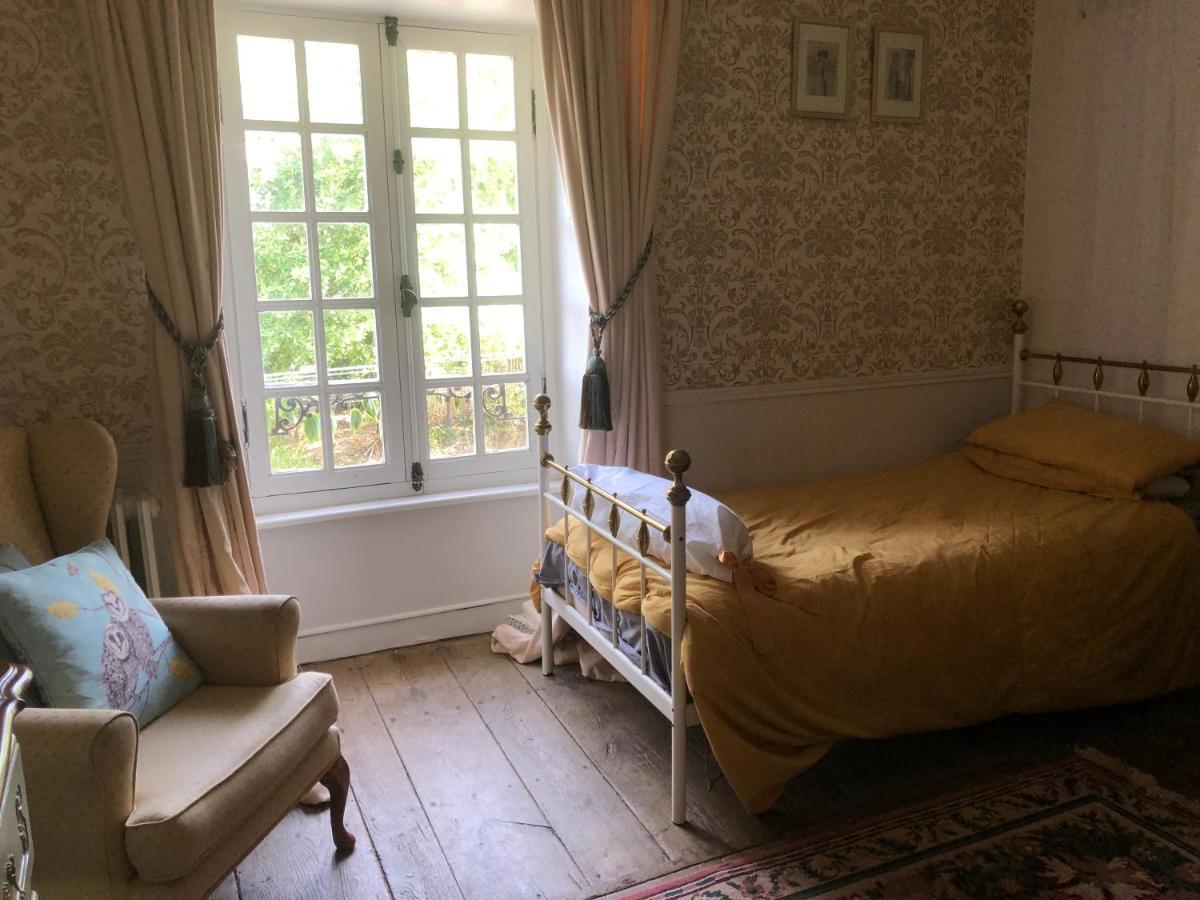 Chateau Gros Puy, Petit Chateau Chambre D'Hote Abjat-sur-Bandiat Eksteriør billede